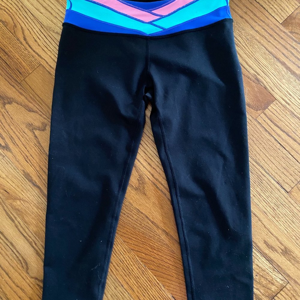 Ivivva by Lululemon Girls Reversible Crop Leggings